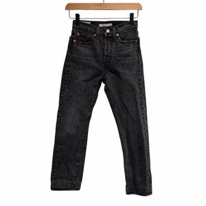 2/$40 Levi's Women’s Wedgie Straight Leg Light Wash Black Jeans Button Fly 23